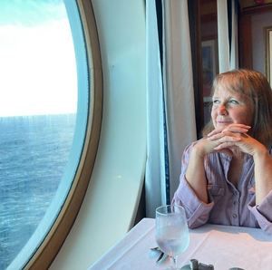 Meet your Posher, Debbie